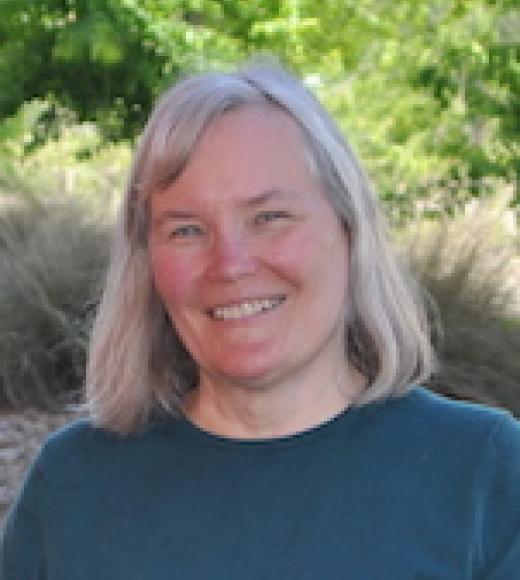 Linda Bisson 